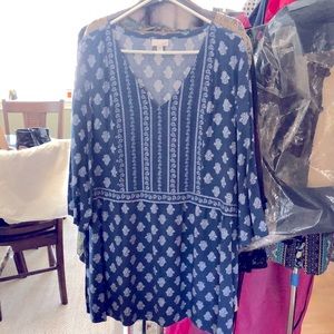 JJill blue and white tunic top